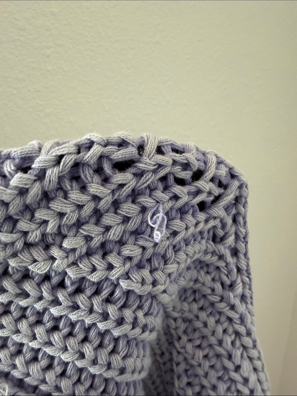 Women’s Free People Sweater - Picture 9 of 9